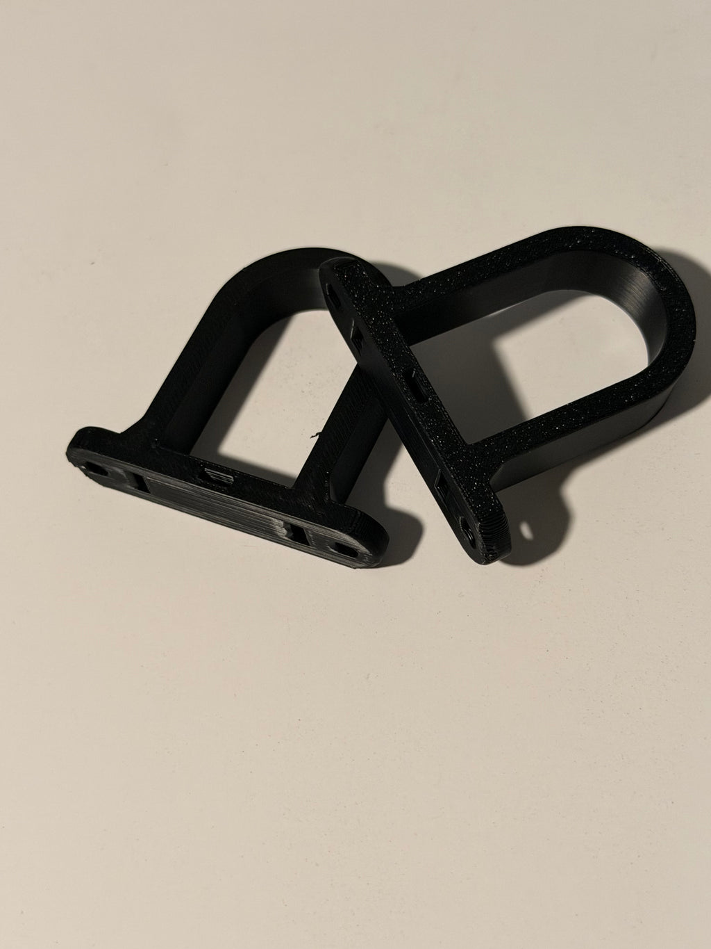 Eado 3D PETG mounting brackets for the Arcadia T5 UVB fixture, set of 2, view 4